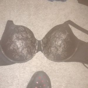 Vanity Fair Full Figure Underwire Black Lace Bra Size 42DD